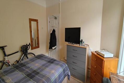 Ground floor front b