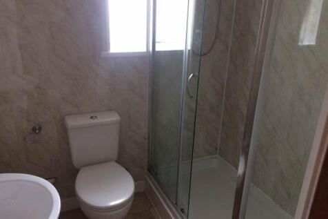 First floor shower r