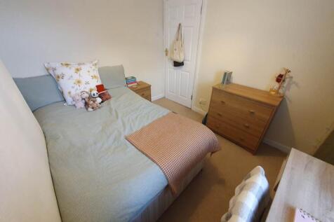 First Floor Middle B