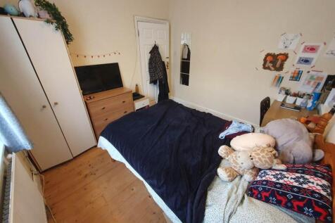 Ground Floor Front B