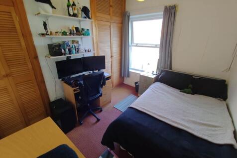 First floor middle b