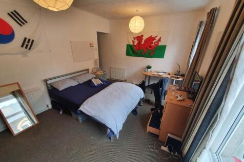 First floor front be