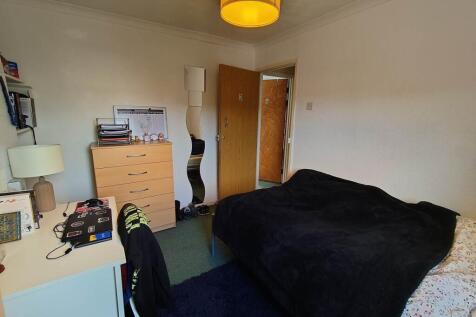 First floor middle b