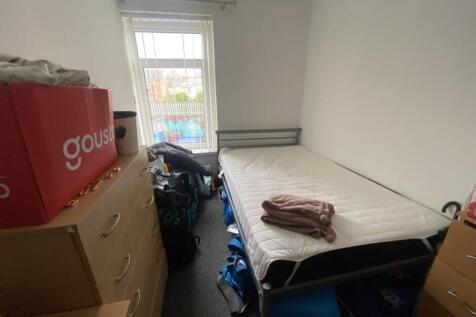 First Floor Front Le