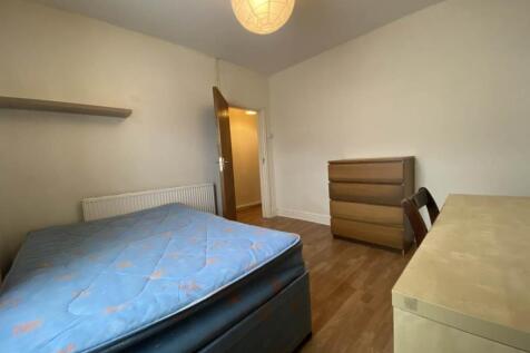 Ground Floor front b