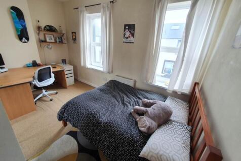 First floor front be