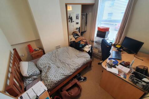 Ground floor front b