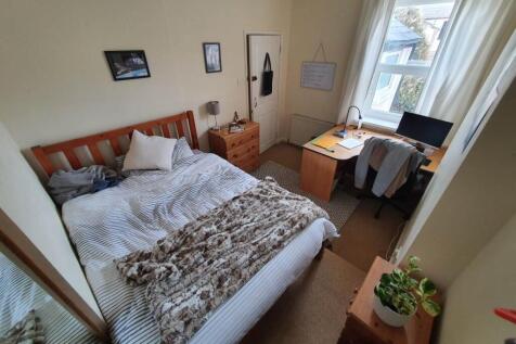 First floor middle b