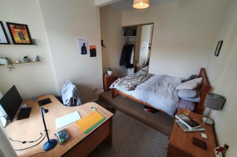 First floor middle b