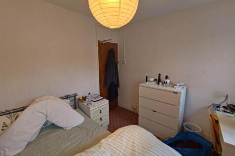 First floor front be