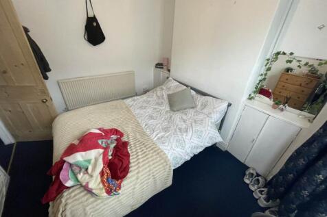 Ground floor front b