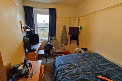 First floor middle b