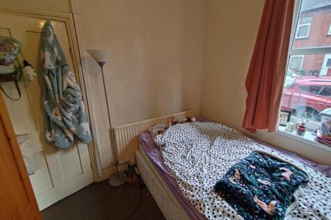 Ground floor front b