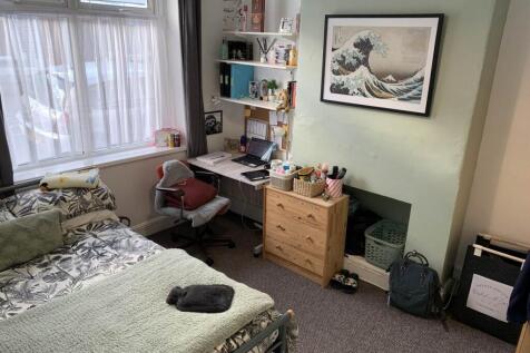 Bedroom 1 - Ground F