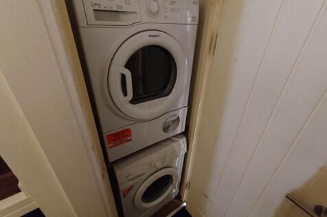 Washer dryer
