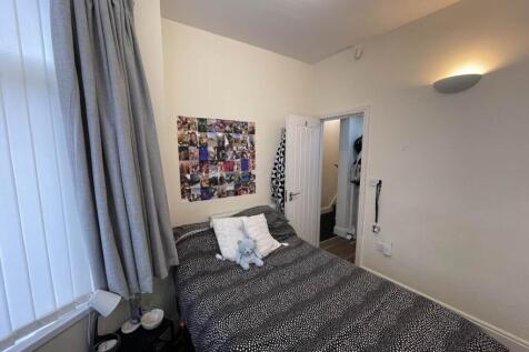 Ground Floor Front B