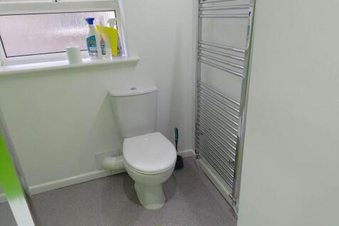 First floor shower r