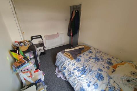 First floor middle b