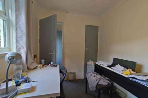 Ground floor rear be