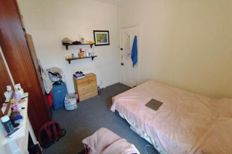 First floor middle b