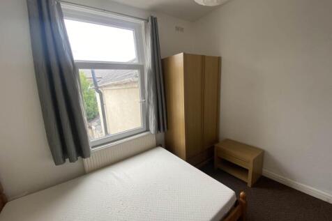 First Floor Middle R