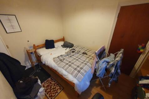 First floor middle b