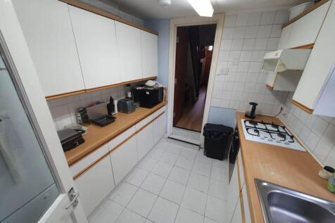 Kitchen Reverse