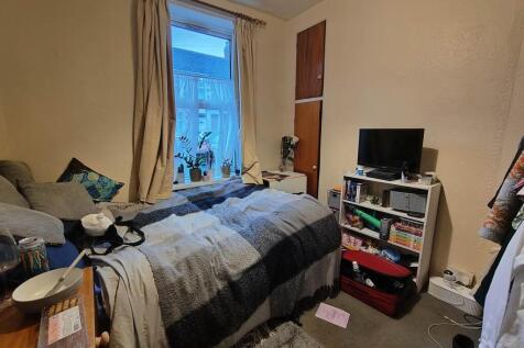 Ground Floor Front B