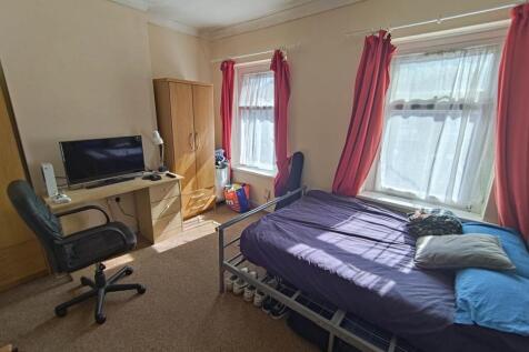 First floor front be