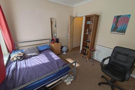 First floor front be