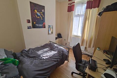 Ground floor front b