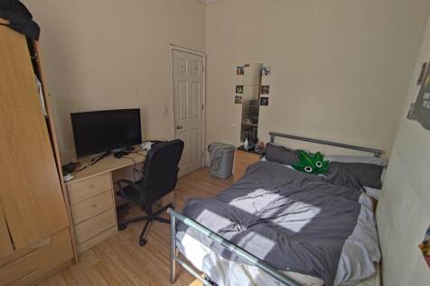 Ground floor front b