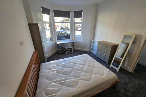 Ground floor front b