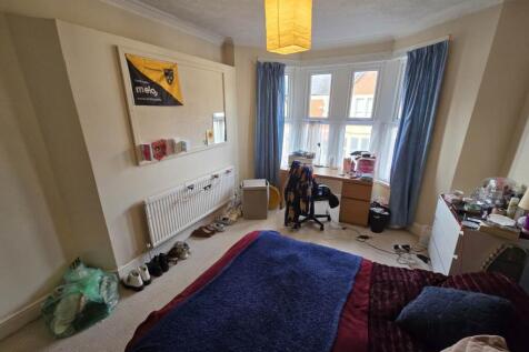 First floor front be