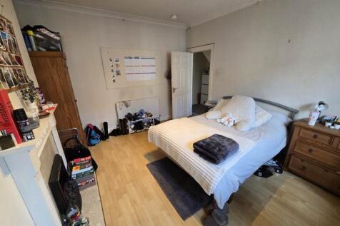 Ground floor front b