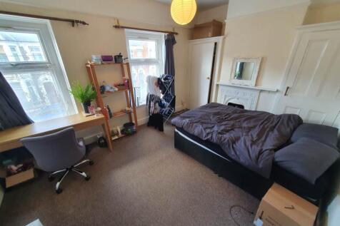 First floor front be