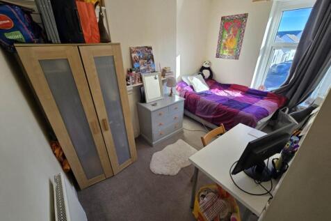 First floor front le