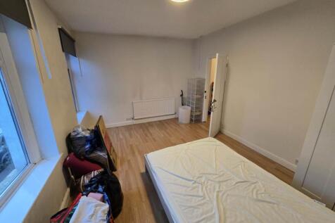 First floor front be