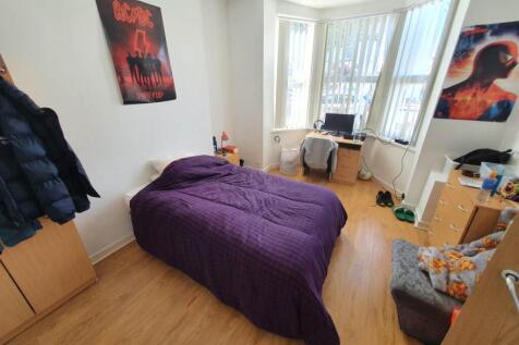 Ground floor front r