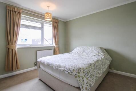 Double bedroom.jpg