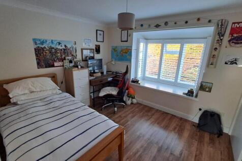 Bedroom  - vendor photo.jpg