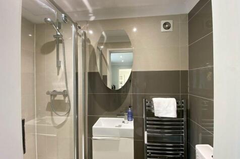 Shower room.jpeg