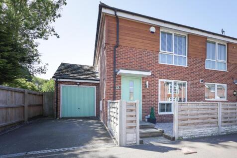 51 Greenfinch Rd front.jpg
