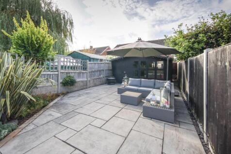 90 Coleshill Rd garden-4.jpg