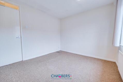 8 Augustus Close13.jpg