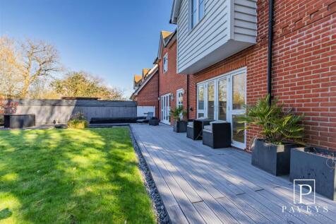 OUTSIDE REAR