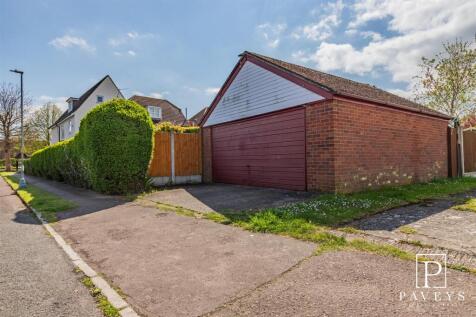 DOUBLE GARAGE