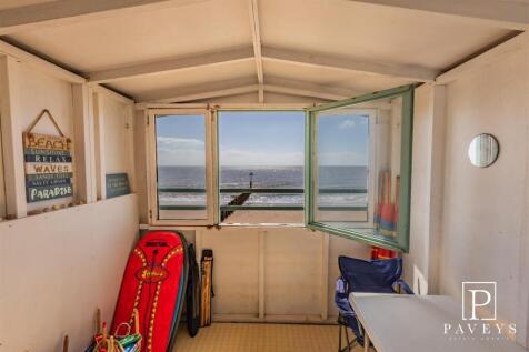 SEA &amp; BEACH VIEWS