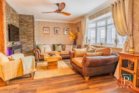 OPEN PLAN LOUNGE DINER