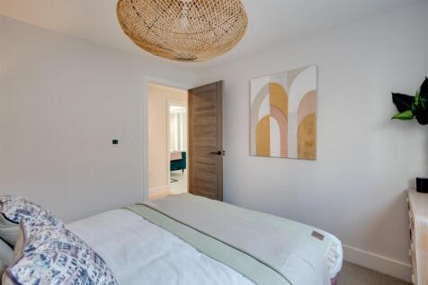 42 The Residenses-3.jpg